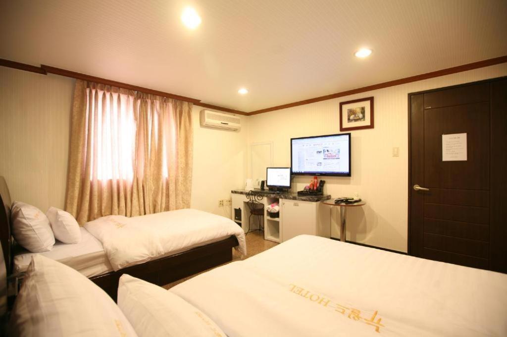 New World Hotel Yongsan Seoel Buitenkant foto