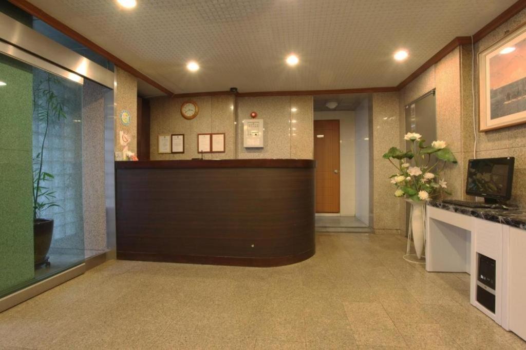 New World Hotel Yongsan Seoel Buitenkant foto